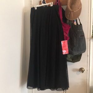 Floor length evening wear tulle skirt